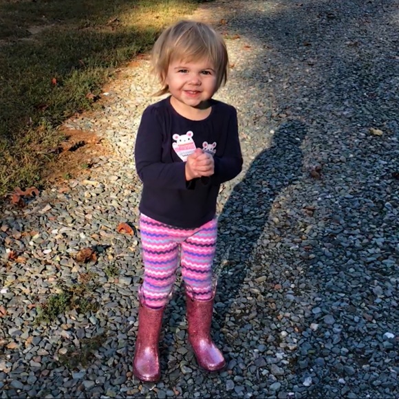 Meet your Posher, Stacey - Picture 2 of 7